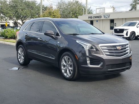 Used 2017 Cadillac XT5 Luxury w/ Driver Awareness Package image 7