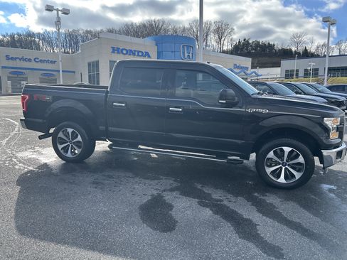 Used 2015 Ford F150 XLT w/ Equipment Group 302A Luxury image 6