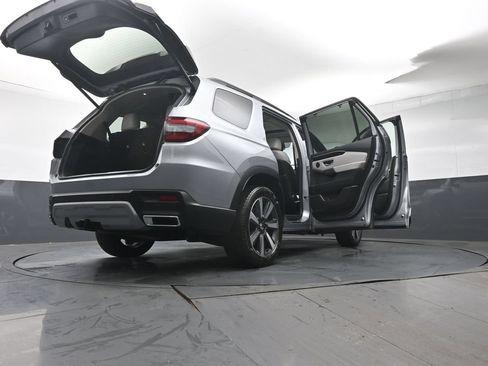 Certified 2025 Honda Pilot Touring image 55