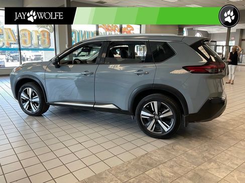 Used 2021 Nissan Rogue SL AWD/4WD image 4
