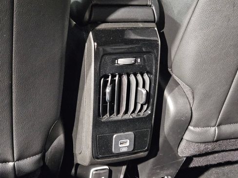 Used 2025 Jeep Compass Limited AWD/4WD image 36