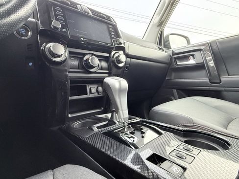 Used 2024 Toyota 4Runner TRD Off-Road Premium image 21