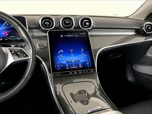 Used 2022 Mercedes-Benz C 300 Sedan image 6