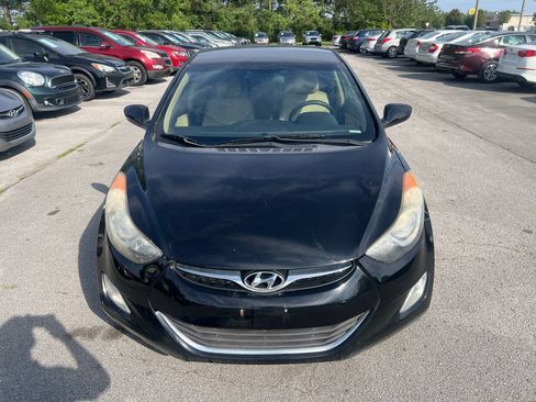 Used 2013 Hyundai Elantra GLS w/ Preferred Pkg FWD image 3