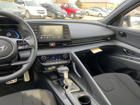 New 2026 Hyundai Elantra Sport image 7