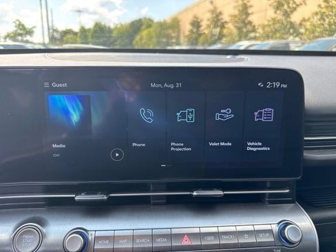 Used 2024 Hyundai Kona SEL AWD/4WD image 21