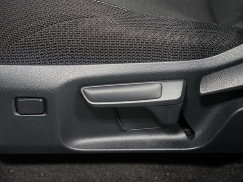 Certified 2025 Toyota 4Runner SR5 image 34