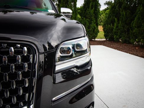 Used 2024 Lincoln Navigator L Black Label AWD/4WD image 5