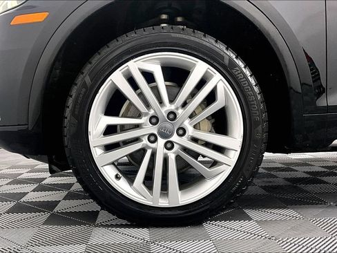 Used 2018 Audi Q5 Prestige AWD/4WD image 8