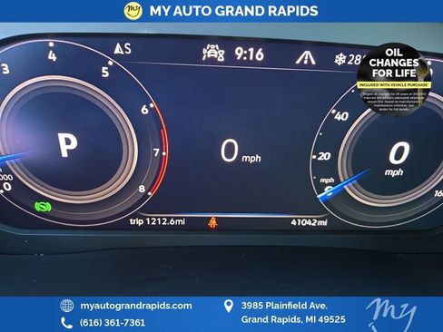 Used 2022 Volkswagen Atlas Cross Sport SE image 18