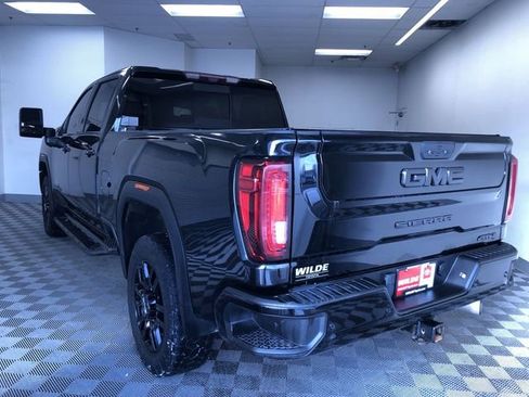 Used 2021 GMC Sierra 2500 AT4 w/ AT4 Premium Plus Package image 5