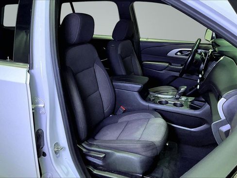 Used 2023 Chevrolet Traverse LT AWD/4WD image 29