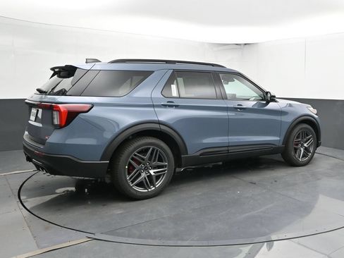 New 2026 Ford Explorer ST w/ Sun And Sound Package AWD/4WD image 2