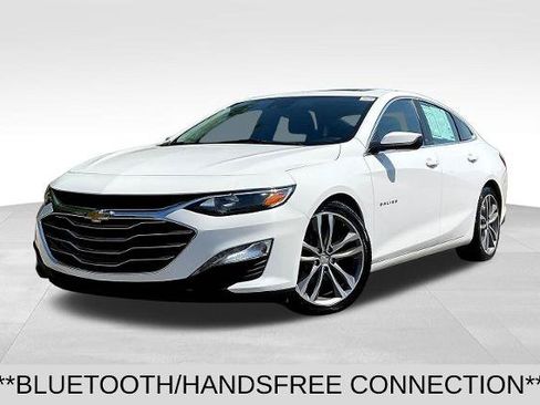 Used 2023 Chevrolet Malibu LT w/ Driver Confidence Package FWD image 3