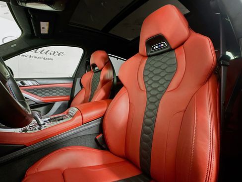 Used 2022 BMW X6 M Competition xDrive w/ Competition Package image 20