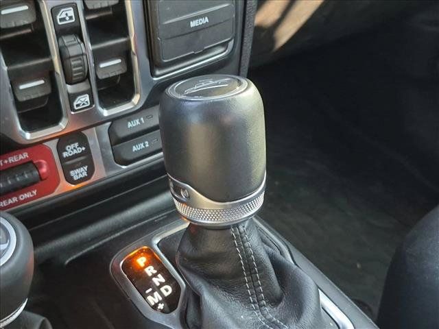 Used 2025 Jeep Gladiator Rubicon AWD/4WD image 7