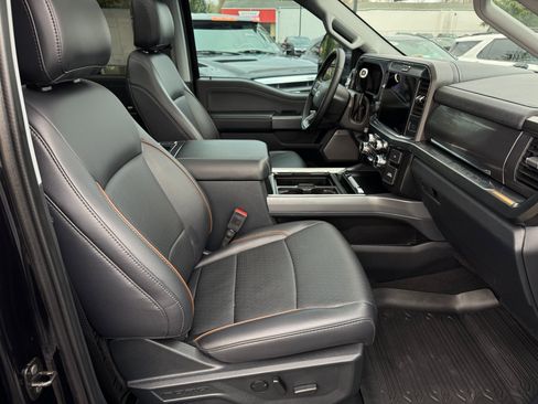 Used 2025 Ford F350 Lariat w/ Lariat Ultimate Package image 17