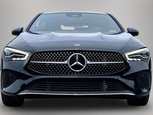 Used 2025 Mercedes-Benz CLA 250 image 3