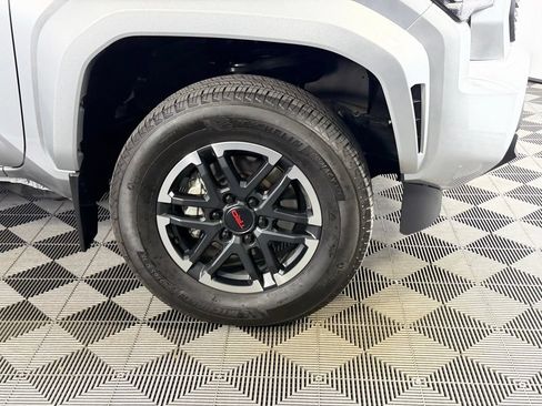 Used 2024 Toyota Tacoma TRD Sport AWD/4WD image 13