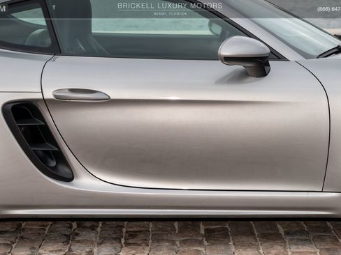 Used 2024 Porsche 718 Cayman image 42