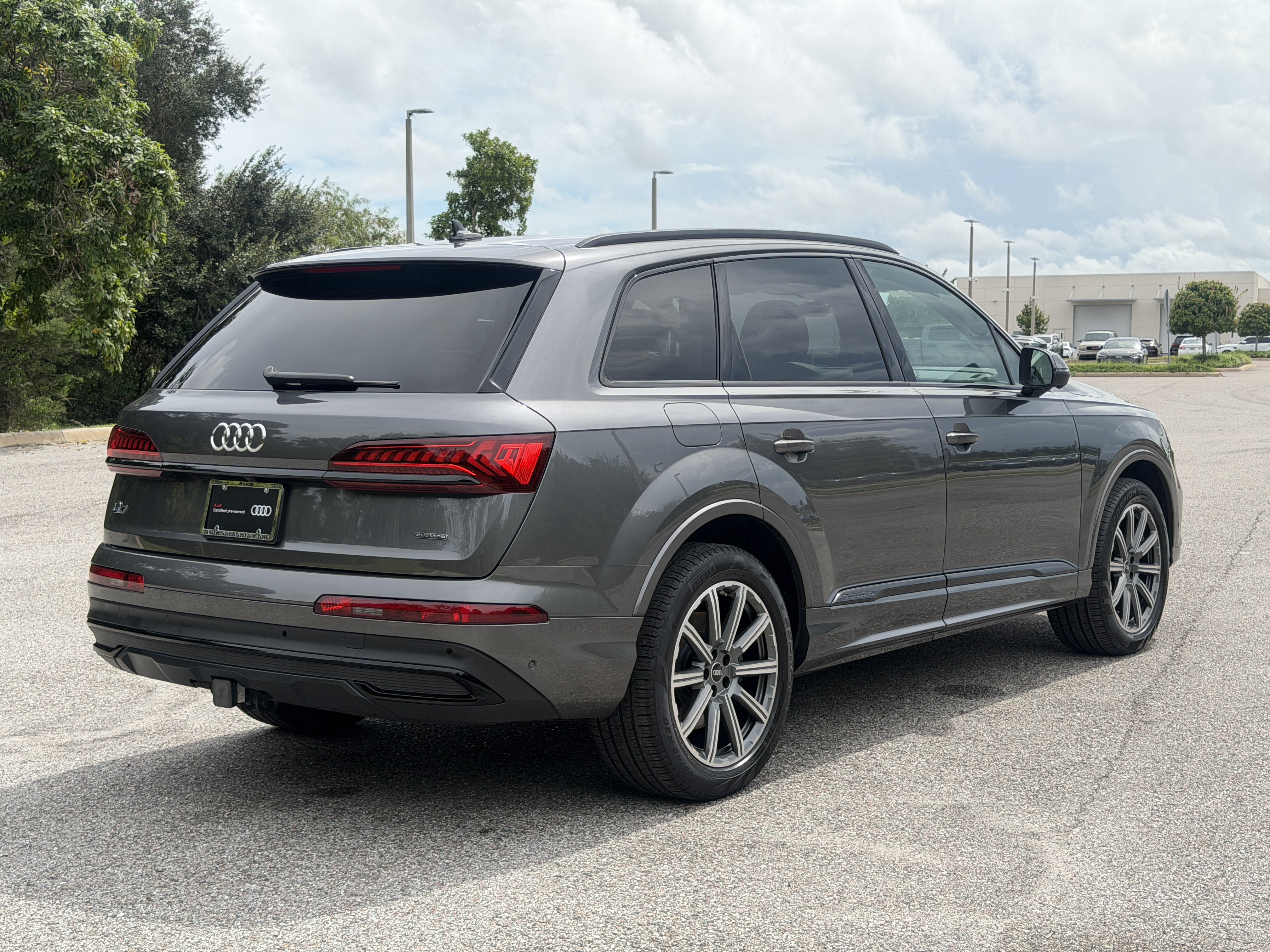 Certified 2023 Audi Q7 2.0T Premium Plus AWD/4WD image 7