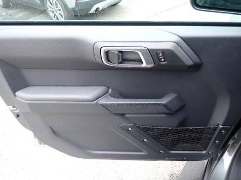 New 2025 Ford Bronco Badlands image 14