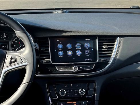 Used 2018 Buick Encore Preferred image 6