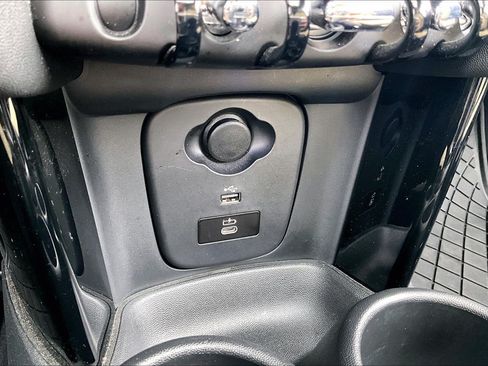 Used 2023 MINI Cooper S w/ MINI Resolute Edition FWD image 31