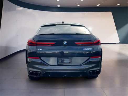 Used 2024 BMW X6 M60i w/ Dynamic Handling Package image 4