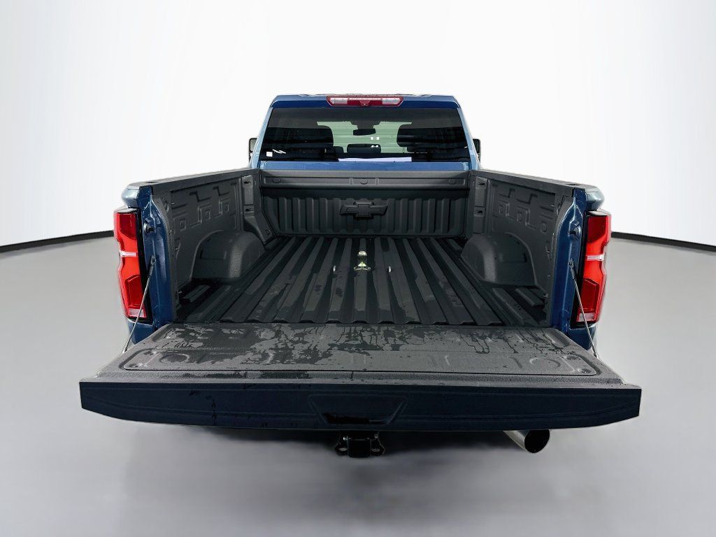 Used 2025 Chevrolet Silverado 2500 LT w/ Trail Boss Package AWD/4WD image 29