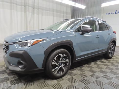 Used 2025 Subaru Crosstrek 2.0i Premium AWD/4WD image 6
