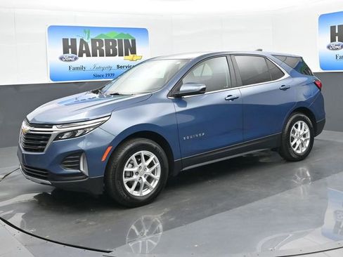 Used 2024 Chevrolet Equinox LT FWD image 1
