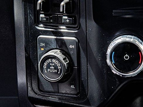 Used 2024 Ford F150 XLT w/ Tow/Haul Package image 19