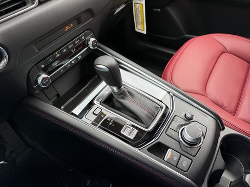 New 2025 MAZDA CX-5 Carbon Edition image 13