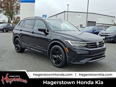 Used 2023 Volkswagen Tiguan SE R-Line