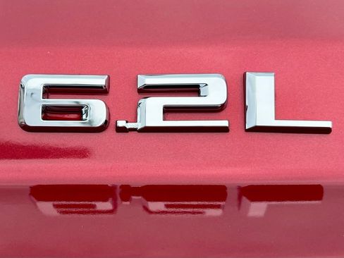 Used 2021 Chevrolet Silverado 1500 LTZ w/ LTZ Premium Package image 16