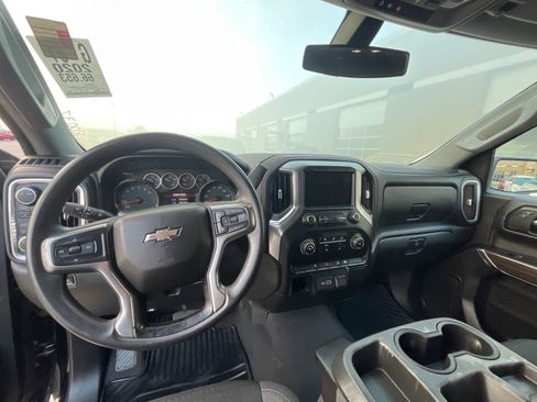 Used 2020 Chevrolet Silverado 1500 LT w/ Trailering Package image 5