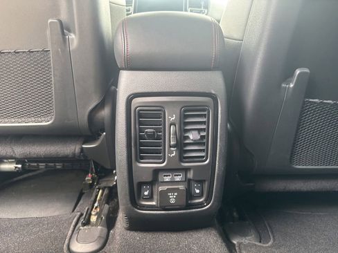 Used 2023 Dodge Durango GT AWD/4WD image 24