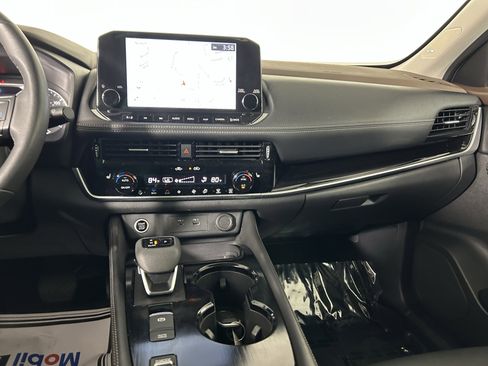 Certified 2023 Nissan Rogue SL w/ SL Premium Package image 22