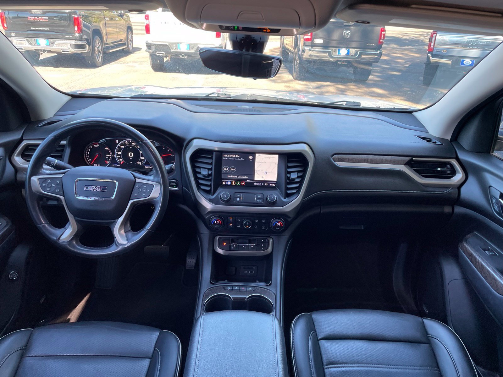 Used 2021 GMC Acadia Denali w/ Denali Technology Package FWD image 40