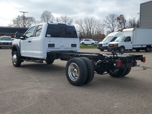 New 2026 Ford F450 XL w/ XL Chrome Package image 4