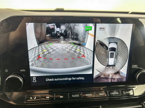 Certified 2025 Nissan Pathfinder Platinum w/ Cargo Package image 24