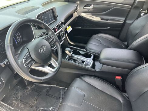 Used 2020 Hyundai Santa Fe SEL FWD image 17