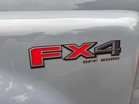 Used 2024 Ford F350 Lariat w/ Lariat Ultimate Package image 12