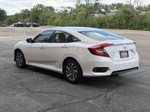 Used 2016 Honda Civic EX image 5