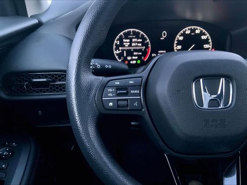 Used 2025 Honda HR-V LX image 23