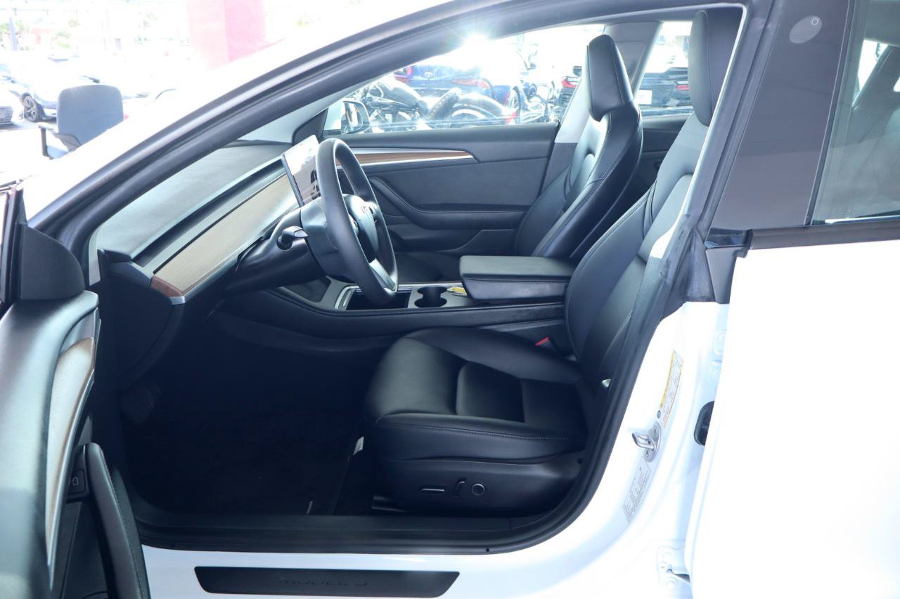 Used 2023 Tesla Model 3 Standard Range RWD image 15
