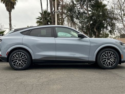 New 2025 Ford Mustang Mach-E Premium image 11