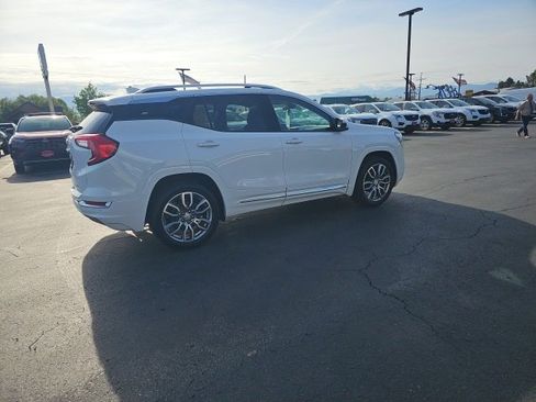 Used 2022 GMC Terrain Denali image 62