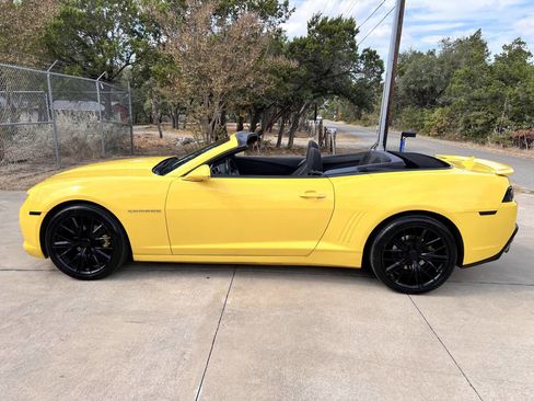 Used 2014 Chevrolet Camaro LT image 3